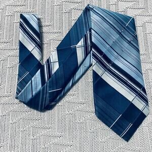 Vintage B Altman Marquis blue striped tie